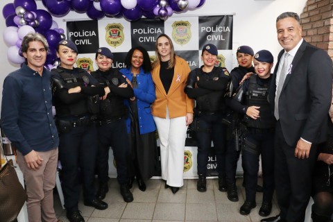 Primeira-dama participa da celebração do 10º aniversário da Delegacia de Defesa da Mulher