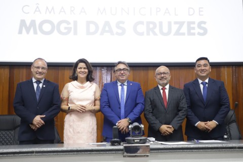 Câmara de Mogi já tem nova Mesa Diretiva para os dois primeiros anos